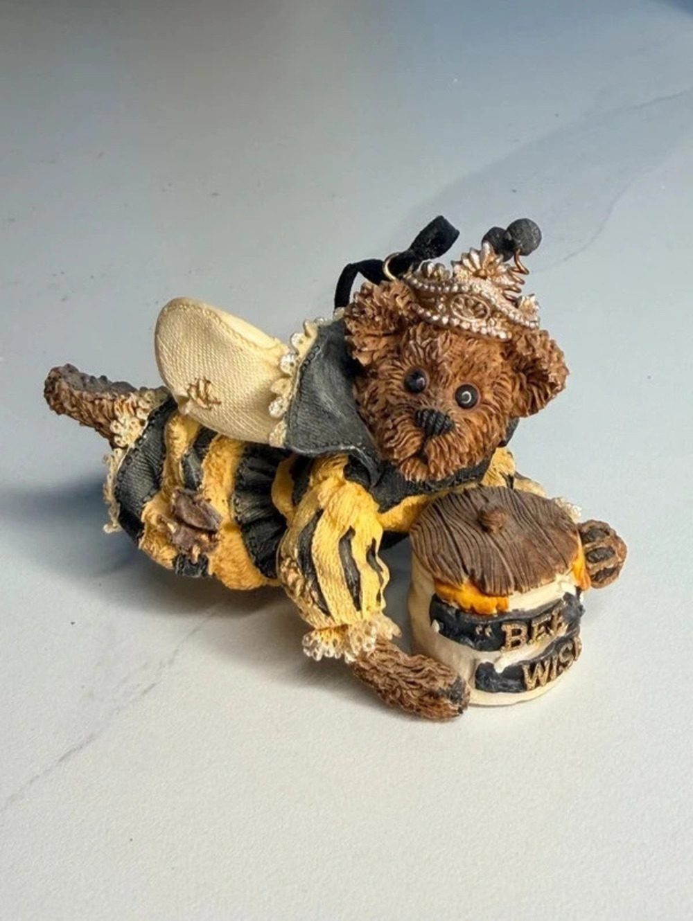 Boyd’s Bears Sage Buzzby Bee Wise Ornament sku026
